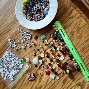 Crafters delight beads and buttons 🧵